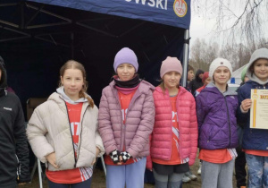 Uczestniczki zawodów w kategorii klas 3-4