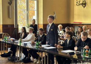 Uczeń składa ślubowanie