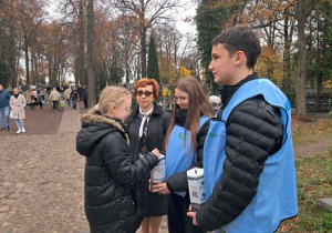 Kwesta przy cmentarzu