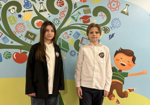 Wspólne zdjęcie finalistów Wojewódzkiego Przedmiotowego Konkursu z Języka Angielskiego