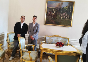 Uczniowie w Pałacu Prezydenckim