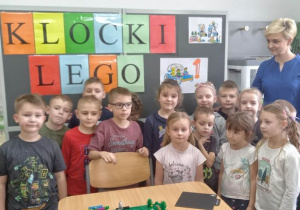 Uczniowie klasy 0 na wystawie Klocków LEGO